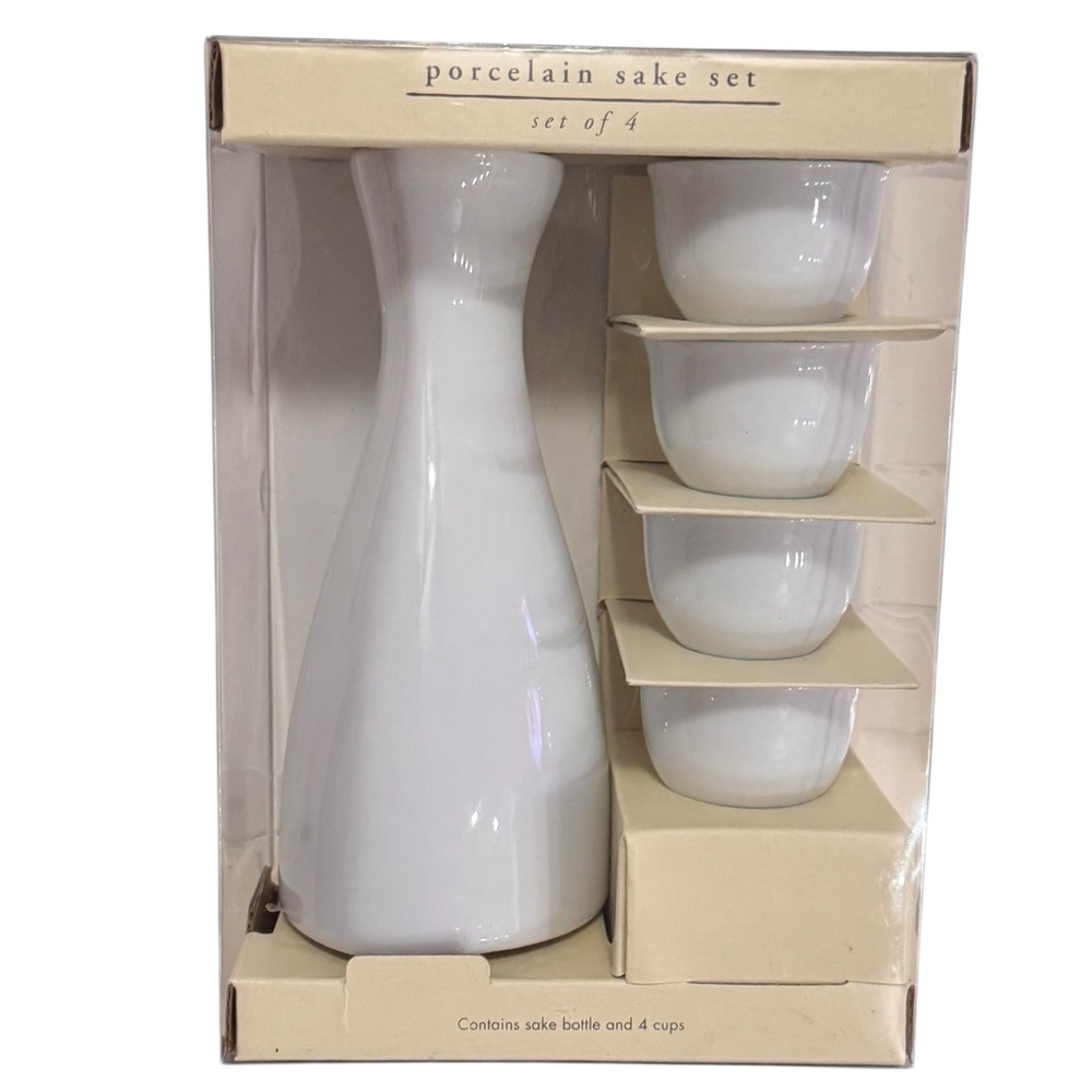 Pier 1 White Porcelain Sake Set - 5 Piece